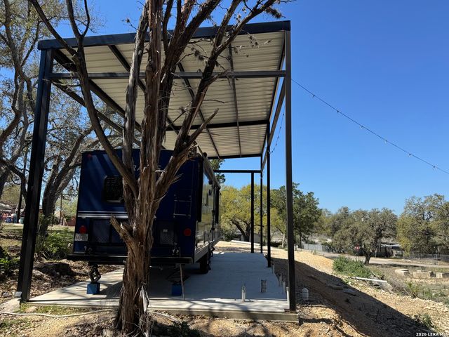 610 ORBIT DR, Canyon Lake, TX 78133