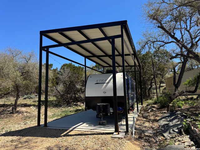 610 ORBIT DR, Canyon Lake, TX 78133