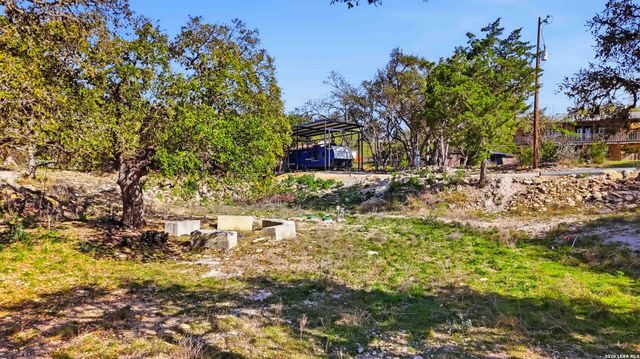 610 ORBIT DR, Canyon Lake, TX 78133