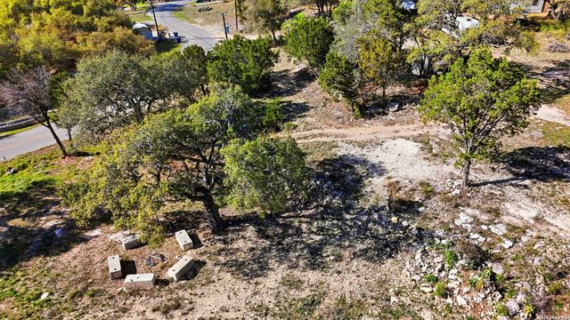 610 ORBIT DR, Canyon Lake, TX 78133