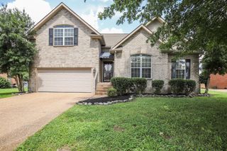 115 Grove Ln, S, Hendersonville, TN 37075