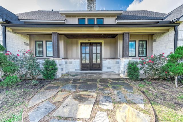 4113 County Road 145, Alvin, TX 77511