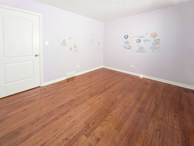 5121 S Tripp Avenue, Chicago, IL 60632