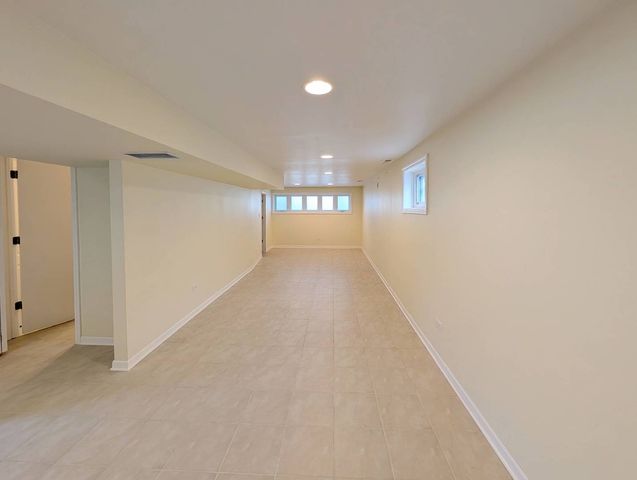 5121 S Tripp Avenue, Chicago, IL 60632