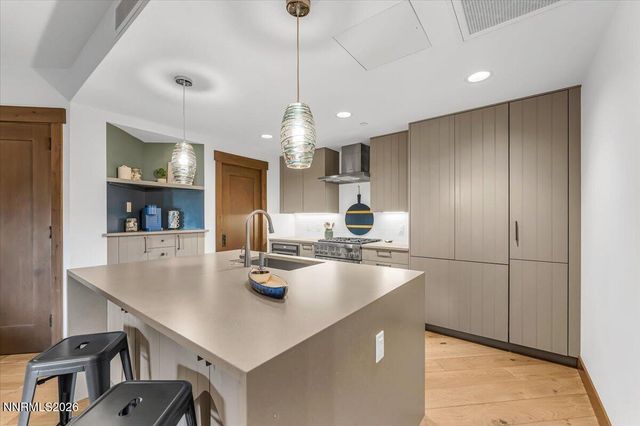 17 Beach Club Drive 221, Stateline, NV 89449