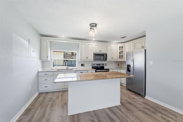 5153 TURQUOISE LANE 102, New Port Richey, FL 34652