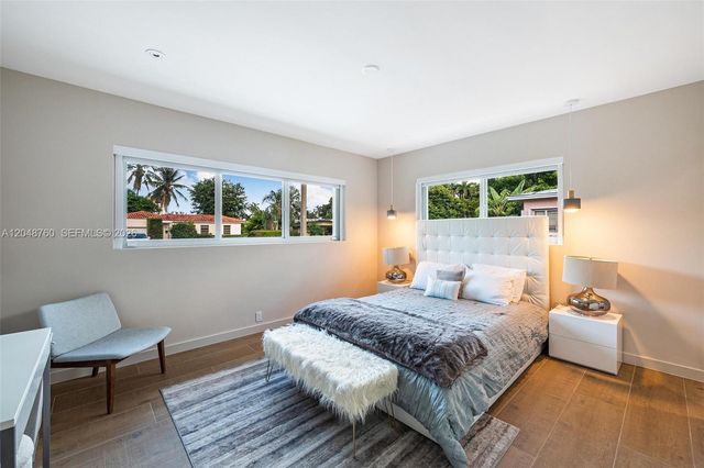 10658 NE 11th Ave, Miami Shores, FL 33138