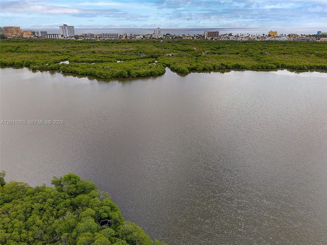 1640 Weeping Willow Way 1640, Hollywood, FL 33019