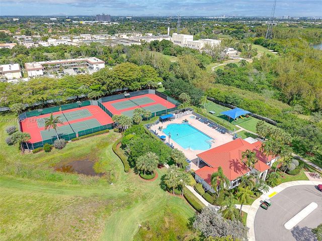 1640 Weeping Willow Way 1640, Hollywood, FL 33019