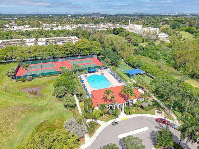 1640 Weeping Willow Way 1640, Hollywood, FL 33019