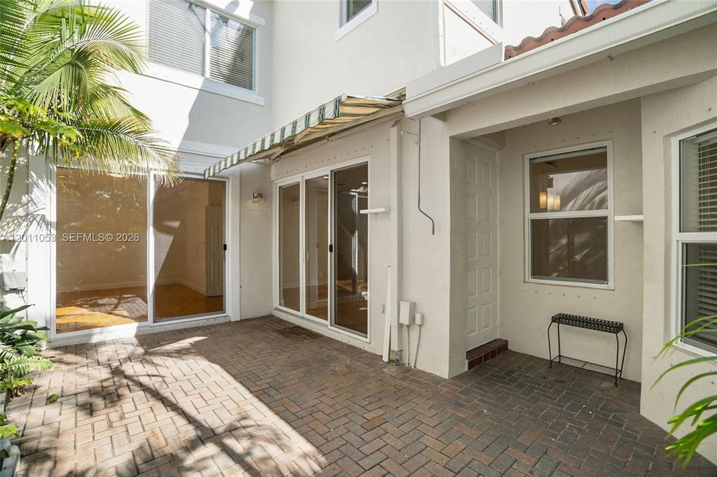 1640 Weeping Willow Way 1640, Hollywood, FL 33019