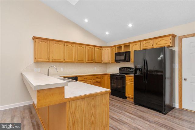 3459 GLEN EAGLES DR, Chambersburg, PA 17202