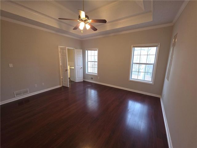 5046 Sunbrook NW Drive, Acworth, GA 30101