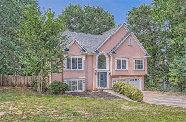 5046 Sunbrook NW Drive, Acworth, GA 30101