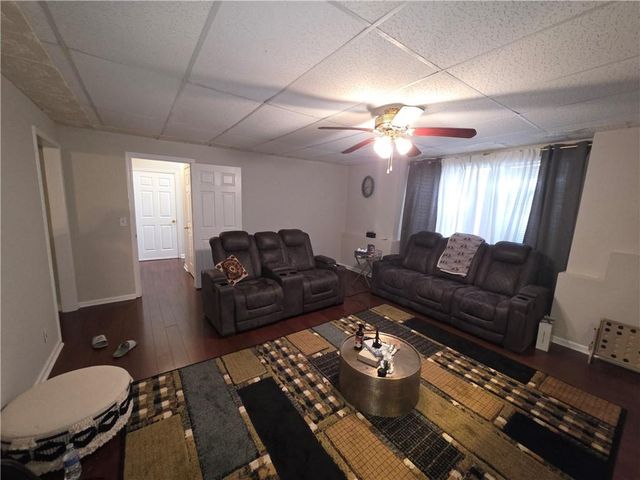 5046 Sunbrook NW Drive, Acworth, GA 30101