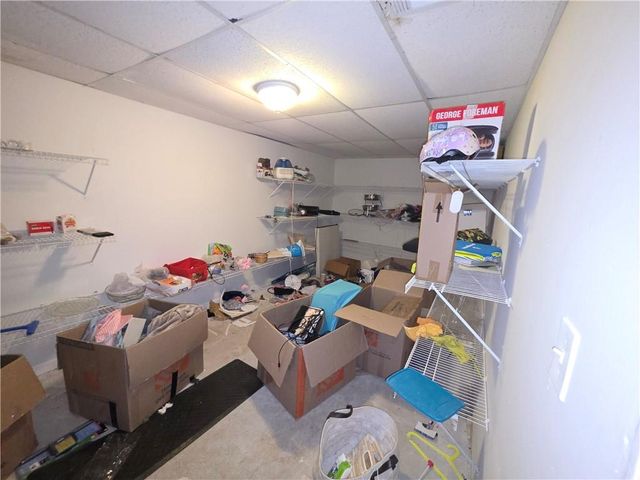 5046 Sunbrook NW Drive, Acworth, GA 30101