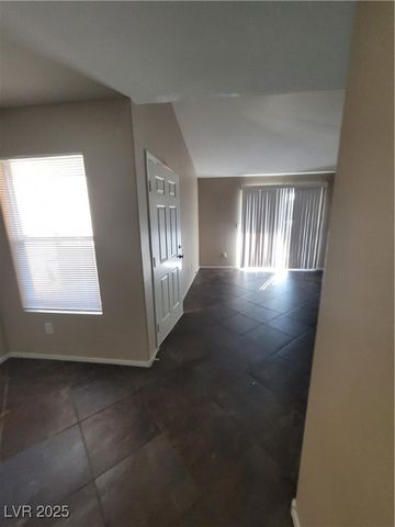 2300 East SILVERADO RANCH BL Boulevard 2049, Las Vegas, NV 89183