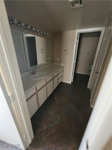 2300 East SILVERADO RANCH BL Boulevard 2049, Las Vegas, NV 89183