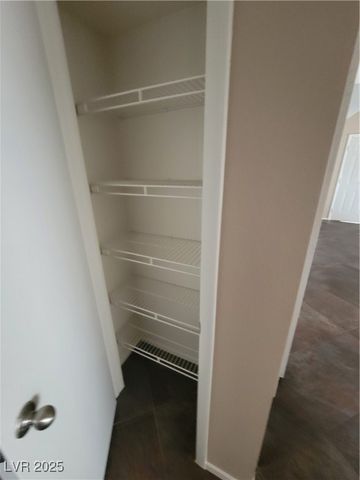 2300 East SILVERADO RANCH BL Boulevard 2049, Las Vegas, NV 89183