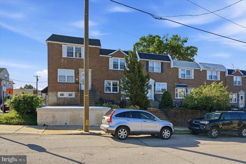 495 KINGSLEY ST, PHILADELPHIA, PA 19128 — exterior