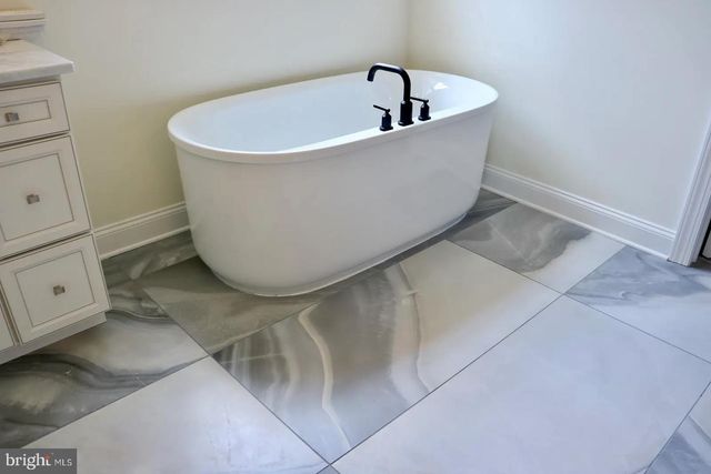 64 B KIRK ROAD, Garnet Valley, PA 19061