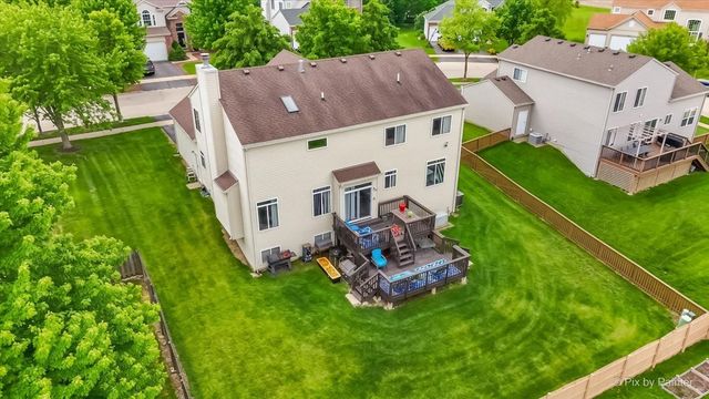 2030 Westbury Lane, Aurora, IL 60502
