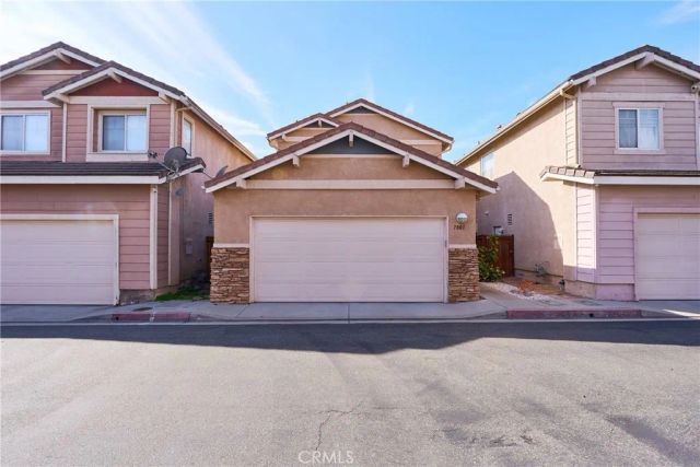 7801 Pacific Circle, Midway City, CA 92655