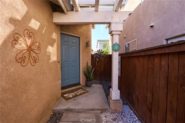 7801 Pacific Circle, Midway City, CA 92655