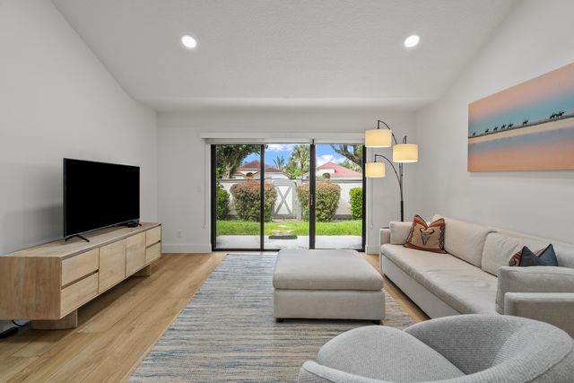 13324 Bedford Mews Court, Wellington, FL 33414