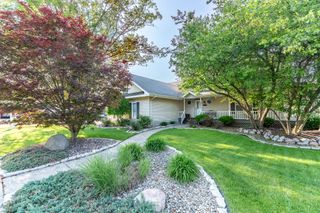 200 Golfview Drive, Schererville, IN 46375