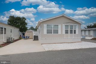 344 PINE CONE DR, Berlin, MD 21811