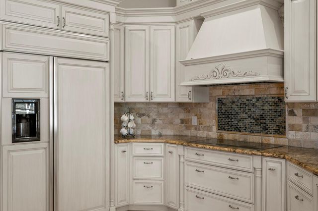 6441 RENWICK CIRCLE, Tampa, FL 33647