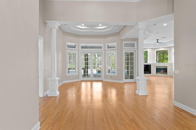 6441 RENWICK CIRCLE, Tampa, FL 33647