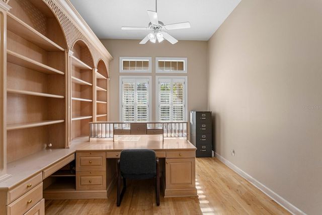 6441 RENWICK CIRCLE, Tampa, FL 33647