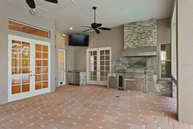 6441 RENWICK CIRCLE, Tampa, FL 33647