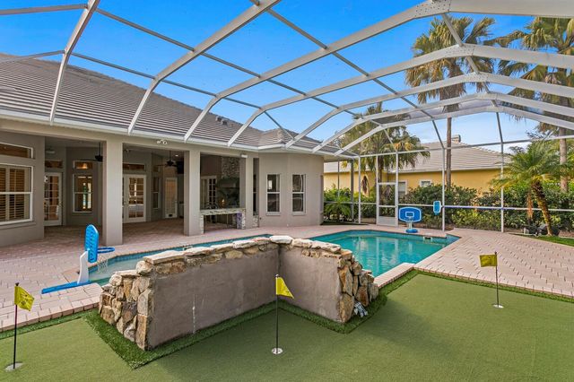 6441 RENWICK CIRCLE, Tampa, FL 33647