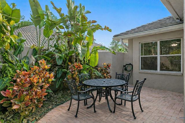 6441 RENWICK CIRCLE, Tampa, FL 33647