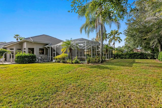 6441 RENWICK CIRCLE, Tampa, FL 33647