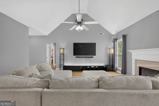 112 Dorsey Springs Drive, Hampton, GA 30228