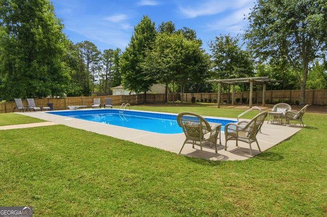 112 Dorsey Springs Drive, Hampton, GA 30228