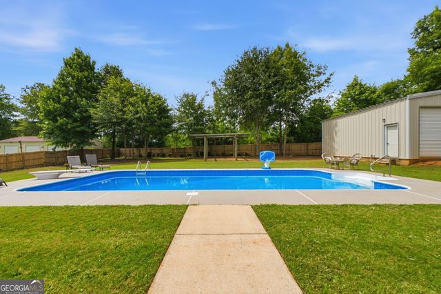 112 Dorsey Springs Drive, Hampton, GA 30228