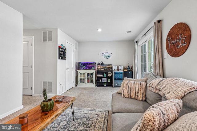 138 PINNACLE PL, Sewell, NJ 08080