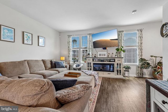138 PINNACLE PL, Sewell, NJ 08080