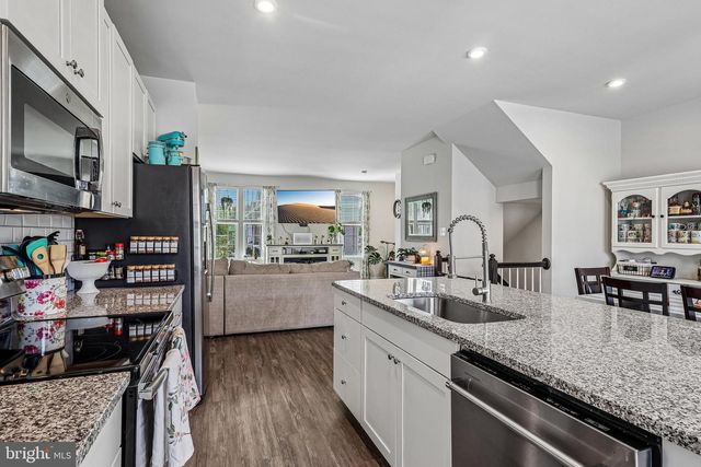 138 PINNACLE PL, Sewell, NJ 08080