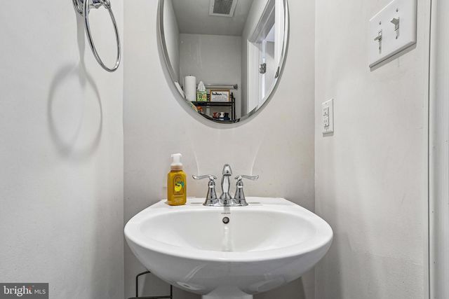 138 PINNACLE PL, Sewell, NJ 08080