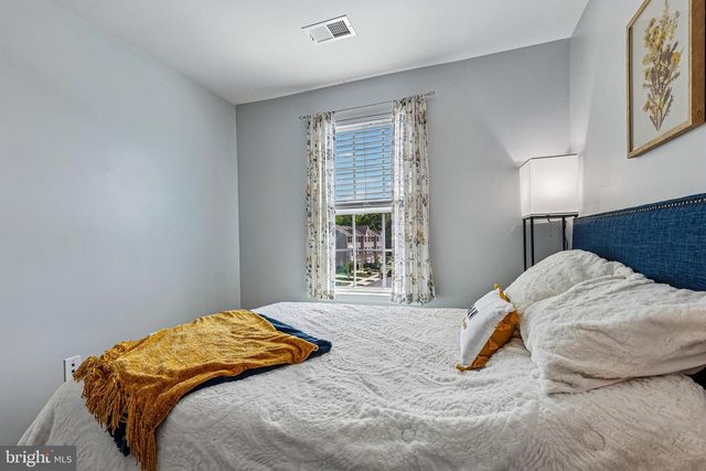 138 PINNACLE PL, Sewell, NJ 08080