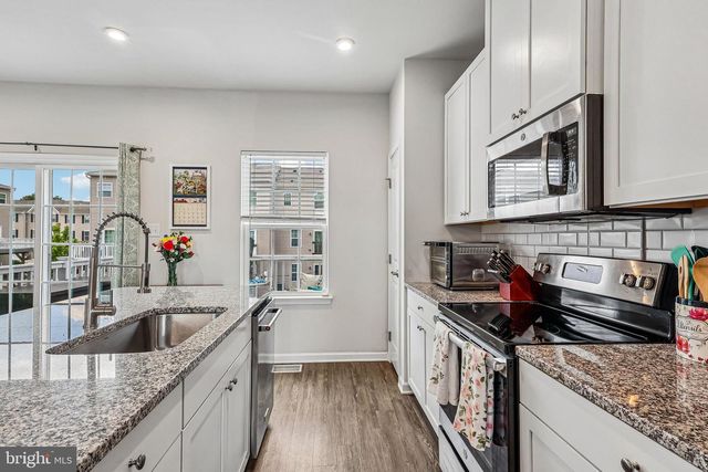 138 PINNACLE PL, Sewell, NJ 08080