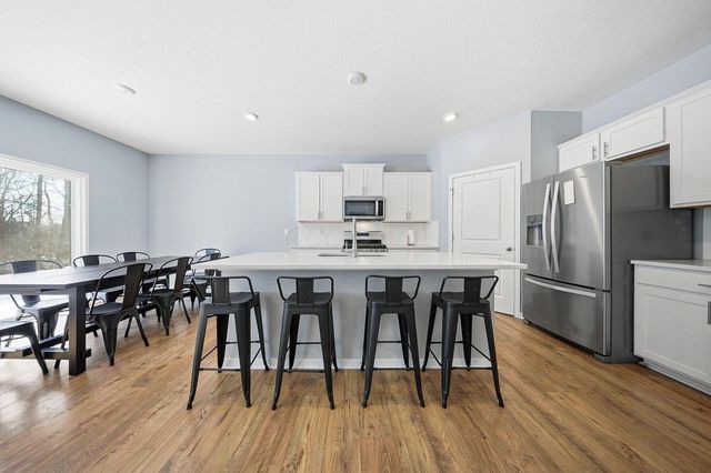 5840 Wynnewood Drive, Grove City, OH 43123