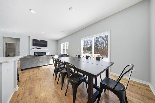 5840 Wynnewood Drive, Grove City, OH 43123