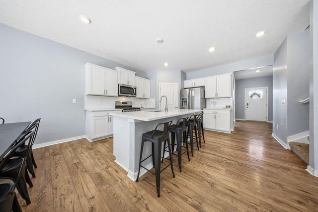 5840 Wynnewood Drive, Grove City, OH 43123